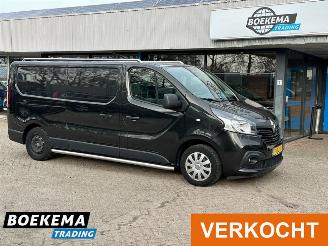 Vaurioauto  commercial vehicles Renault Trafic 1.6 DCI T29 L2 Comfort Energy Navigatie Airco PDC Trekhaak Schuifdeur 2017/10