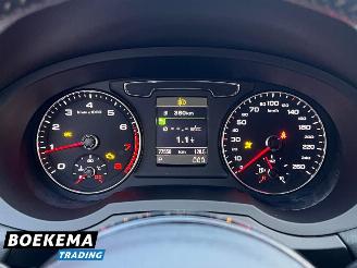 Audi Q3 1.4 TFSI Sport S-Line Automaat Climate Cruise Navi PDC picture 27