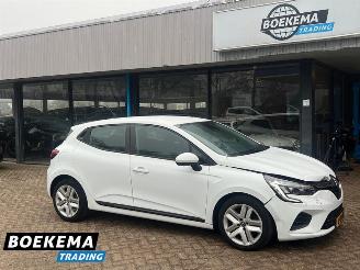Unfallwagen Renault Clio 1.0 TCe Zen 5-Drs Navi Cruise Airco PDC 2021/6