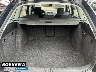 Skoda Octavia Combi 1.2 TSI Ambition Xenon Cruise Airco picture 18