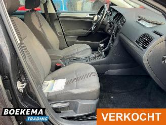 Volkswagen Golf Variant 1.6 TDI Comfort DSGPanorama ACC Cruise PDC picture 22