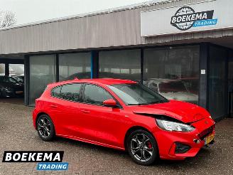 uszkodzony samochody osobowe Ford Focus 1.0 Eco ST Line 125PK B&O Navi Climate Cruise PDC Trekh. 2019/8