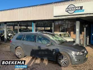 krockskadad bil auto Volkswagen Golf Variant 1.2 TSI Allstar DSG Navi Cruise Stoelverw. Climate PDC 2016/6