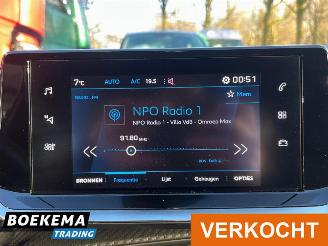 Peugeot 208 1.2 PureTech 100 Allure Virtual Keyless Stoelverw. Camera picture 30