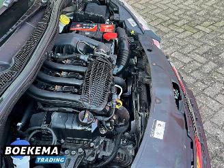 Peugeot 208 1.2 PureTech Style Navi Climate Cruise PDC picture 13