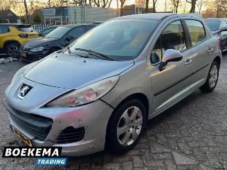 Peugeot 207 1.4 VTi Sublime 5-Drs Airco picture 4