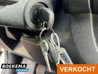 Renault Trafic 2.0 dCi 120PK L2 Navi Airco Cruise PDC picture 26