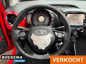 Toyota Aygo 1.0 VVT-i X-Wave Open-Dak Airco Cruise picture 18