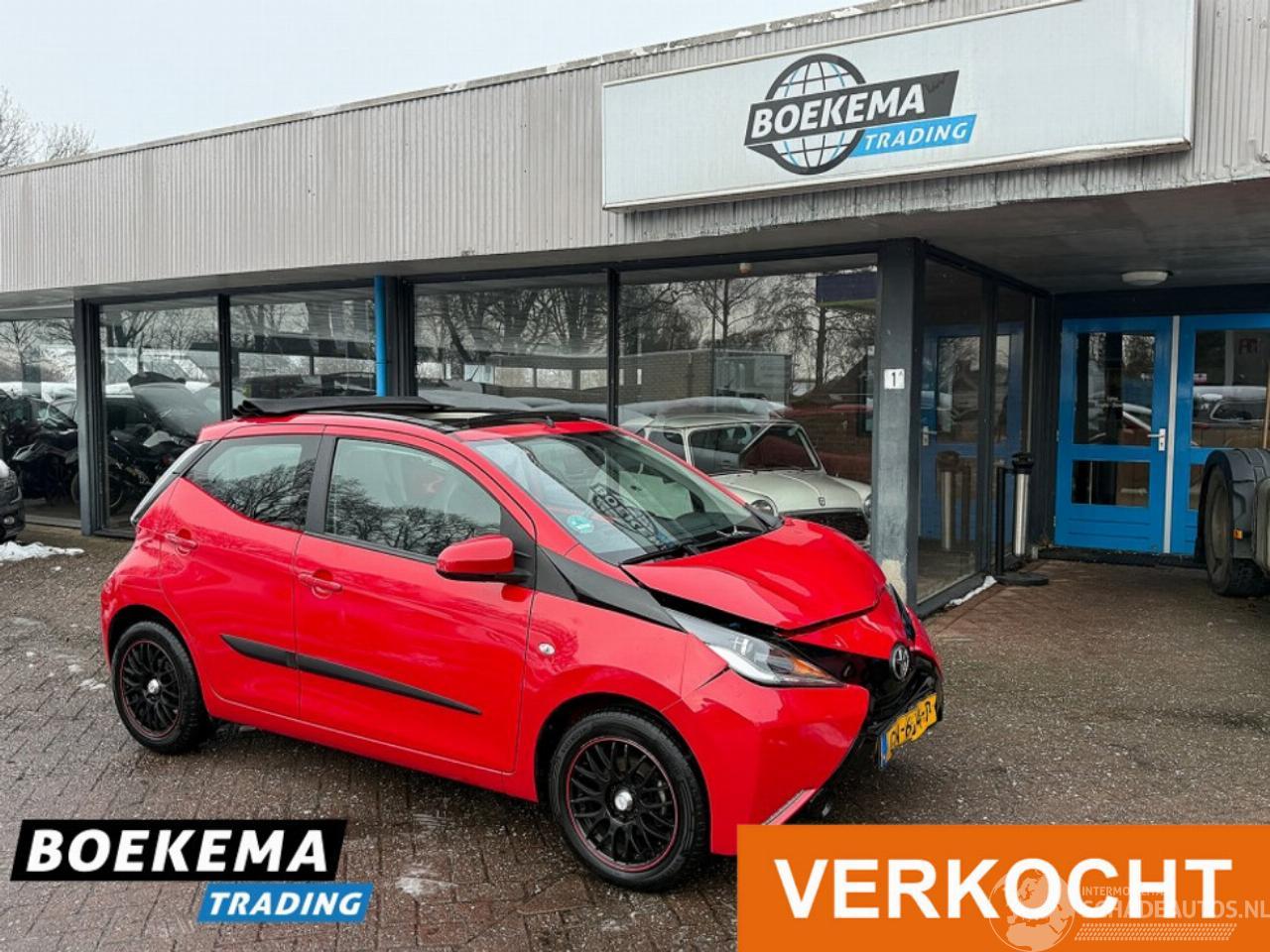 Toyota Aygo 1.0 VVT-i X-Wave Open-Dak Airco Cruise