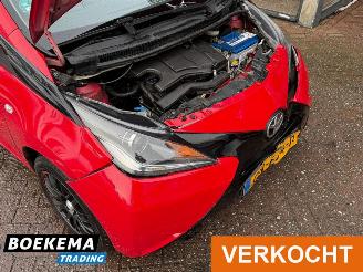 Toyota Aygo 1.0 VVT-i X-Wave Open-Dak Airco Cruise picture 10