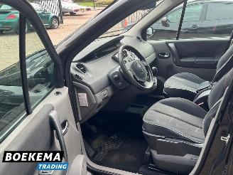 Renault Grand-scenic 1.6 16V Dynamique 7-Pers Climate Cruise picture 13