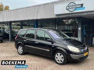 uszkodzony samochody osobowe Renault Grand-scenic 1.6 16V Dynamique 7-Pers Climate Cruise 2004/5