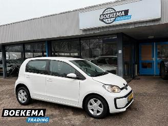 krockskadad bil auto Volkswagen Up! 1.0 Move Up! Airco DAB LMV 5-Deurs 2017/1