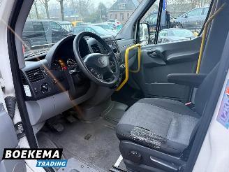 Volkswagen Crafter 35 2.0 TDI 9-Persoons Rolstoellift Airco Cruise picture 11