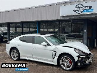Unfallwagen Porsche Panamera 3.0 D Platinum Panorama Navigatie Climate Cruise PDC 2013/1