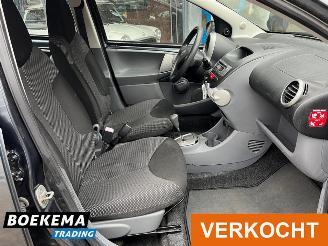 Toyota Aygo 1.0-12V Comfort Automaat 5-Deurs picture 21