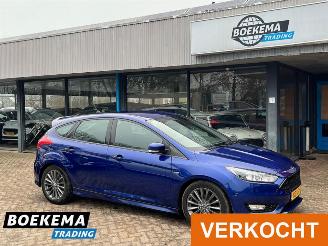 uszkodzony samochody osobowe Ford Focus 1.5 TDCI ST-Line Navi Climate Cruise PDC Trek. 2017/5