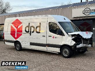 krockskadad bil bedrijf Mercedes Sprinter 315 1.9 CDI L4H3 Maxi Aut. Navi Clima Cruise Camera 2021/10