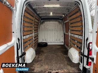 Renault Master T35 2.3 DCI L2H3 3-Pers Navigatie Cruise Airco PDC Trekhaak picture 9