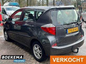 Toyota Verso S 1.3 VVT-i Aspiration Automaat Airco Camera picture 3