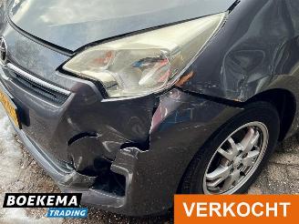 Toyota Verso S 1.3 VVT-i Aspiration Automaat Airco Camera picture 6