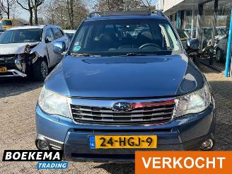 Subaru Forester 2.0 Premium 4X4 LPG Open-Dak Stoelverw Climate picture 5