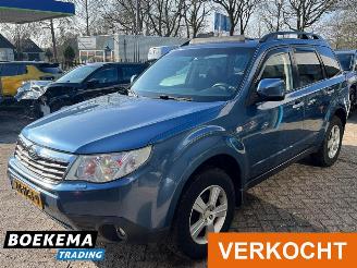 Subaru Forester 2.0 Premium 4X4 LPG Open-Dak Stoelverw Climate picture 4