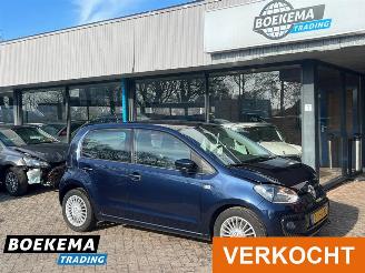 Avarii autoturisme Volkswagen Up! 1.0 High Up! Navigatie Airco 5-Deurs 2013/10