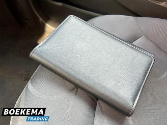 Chevrolet Spark 1.2 16V LTZ Navigatie Airco picture 27