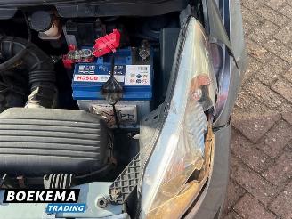 Chevrolet Spark 1.2 16V LTZ Navigatie Airco picture 12