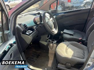 Chevrolet Spark 1.2 16V LTZ Navigatie Airco picture 16