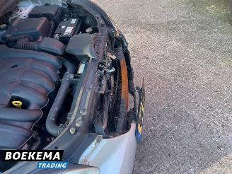 Kia Carens 2.0 CVVT X-clusive 7-Persoons Leer Navigatie Stoelverw. Airco picture 14