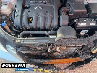 Kia Carens 2.0 CVVT X-clusive 7-Persoons Leer Navigatie Stoelverw. Airco picture 8