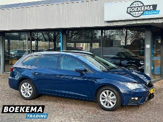 Vaurioauto  passenger cars Seat Leon 1.0 TSI DSG Navi Clima Cruise Carplay Style Business Intense 2019/2