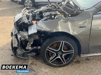 Mercedes A-klasse 250 e AMG Navigatie Camera Stoelverwarming picture 7