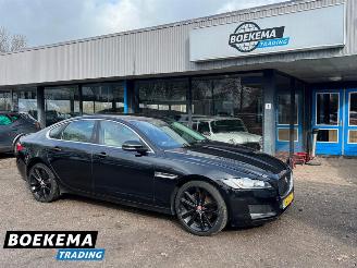 Schadeauto Jaguar XF 2.0d Pure Navigatie Keyless Automaat Climate 2016/3