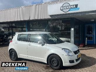 Vaurioauto  passenger cars Suzuki Swift 1.3 Shogun Airco Cruise 2009/1