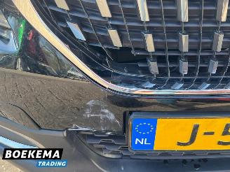 Peugeot 2008 1.2 PureTech Allure Navigatie Camera Climate picture 6