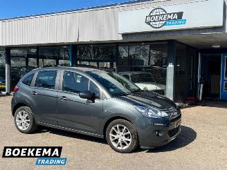 uszkodzony samochody osobowe Citroën C3 1.2 PureTech Selection Automaat Navigatie Airco Cruise F1 2016/7