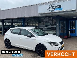 Coche accidentado Seat Leon 1.2 TSI Reference FR Climate Cruise 2013/6