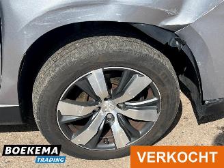Peugeot 2008 1.6 VTi Allure Navigatie picture 11