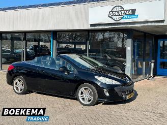 krockskadad bil auto Peugeot 308 CC 1.6 THP Noir & Blanc Leer Stoel/Nekverw. Cruise Control 2011/1