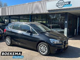 Schadeauto BMW 2-serie 218d Active Tourer Sport Automaat Keyless Navigatie 2015/6