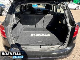 BMW 2-serie 218d Active Tourer Sport Automaat Keyless Navigatie picture 11