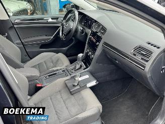 Volkswagen Golf 1.4 TSI Highline DSG Panorama Virtual Stoel/Stuurverw Massage Camera Trekhaak picture 21