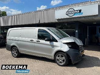 krockskadad bil bedrijf Mercedes Vito 116 CDI Lang Automaat Navigatie Camera PDC Schuifdeur 2019/4