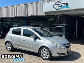 Coche accidentado Opel Corsa 1.2 16V Enjoy Airco 5-Deurs LMV 2007/1