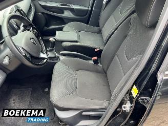 Renault Clio 1.2 Authentique Navigatie Climate Cruise picture 13