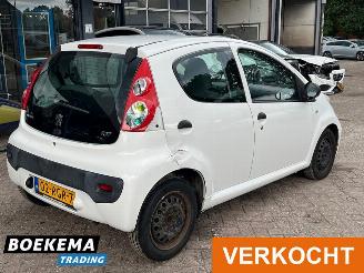 Peugeot 107 1.0 12V XR Airco 5-Deurs picture 2