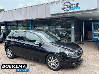 Schadeauto Volkswagen Golf 1.2 TSI Highline DSG Climate Cruise 2010/5